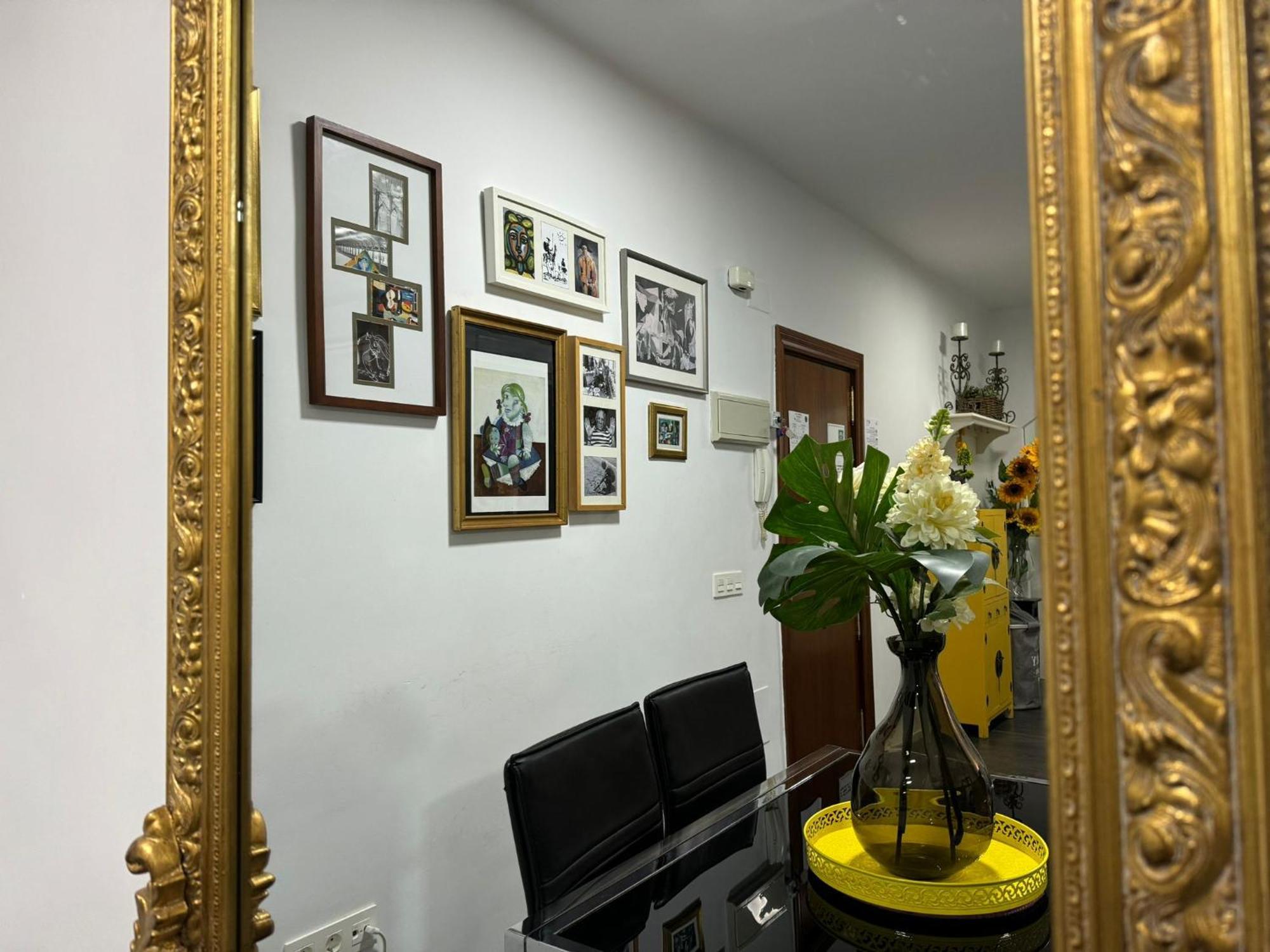A 20 Pasos Del Museo Picasso Apartment Malaga Exterior photo