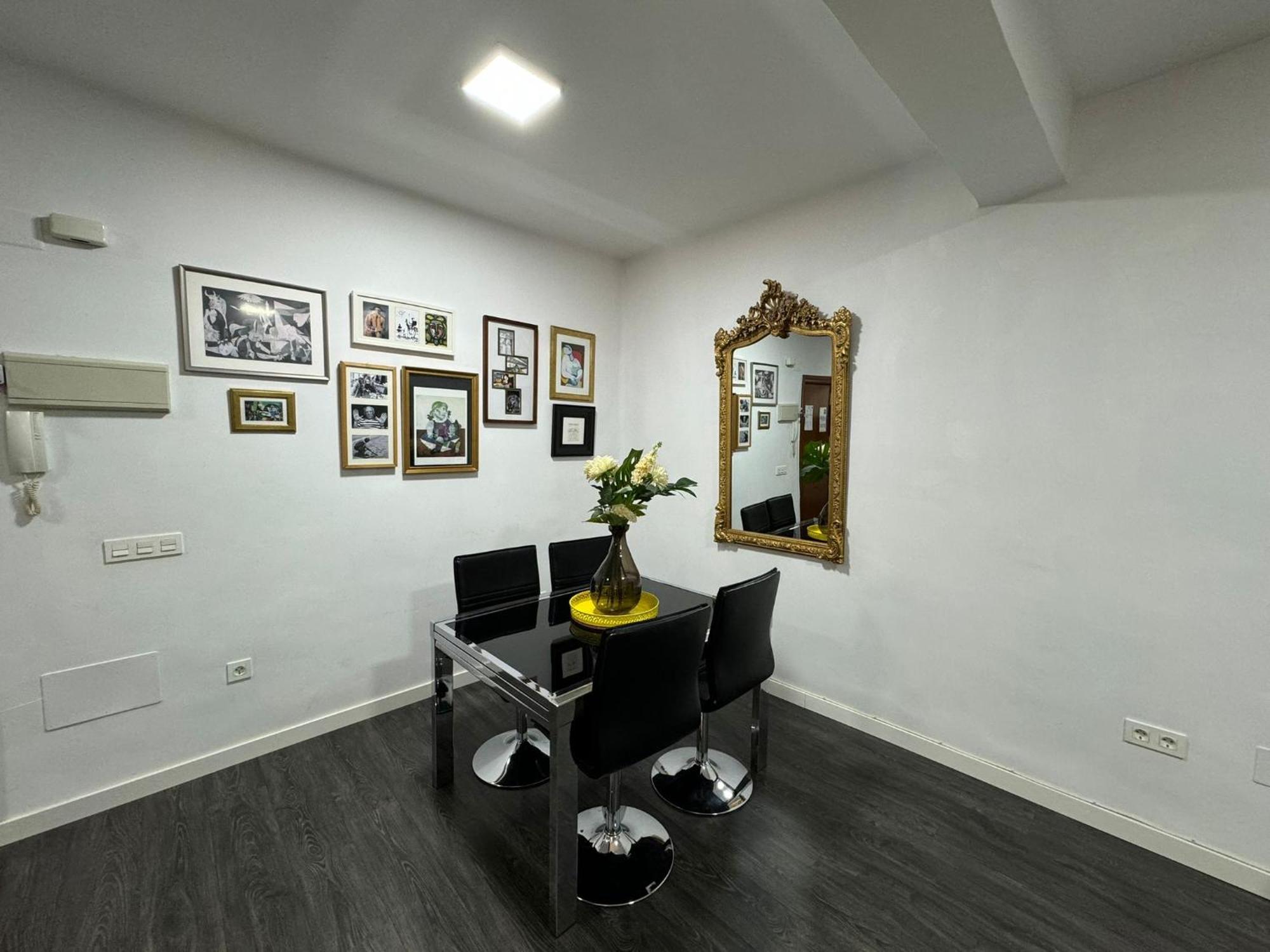A 20 Pasos Del Museo Picasso Apartment Malaga Exterior photo